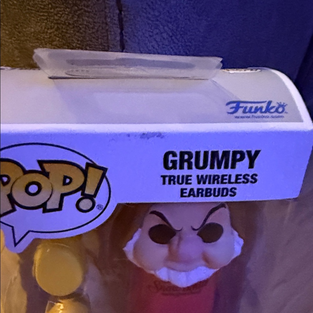Funko Pop! Grumpy Wireless Earbuds - Red and Yellow - Picture 3 of 10